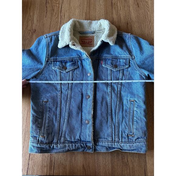 Levi’s Sherpa Trucker Jean Jacket Size Small - Picture 4 of 6